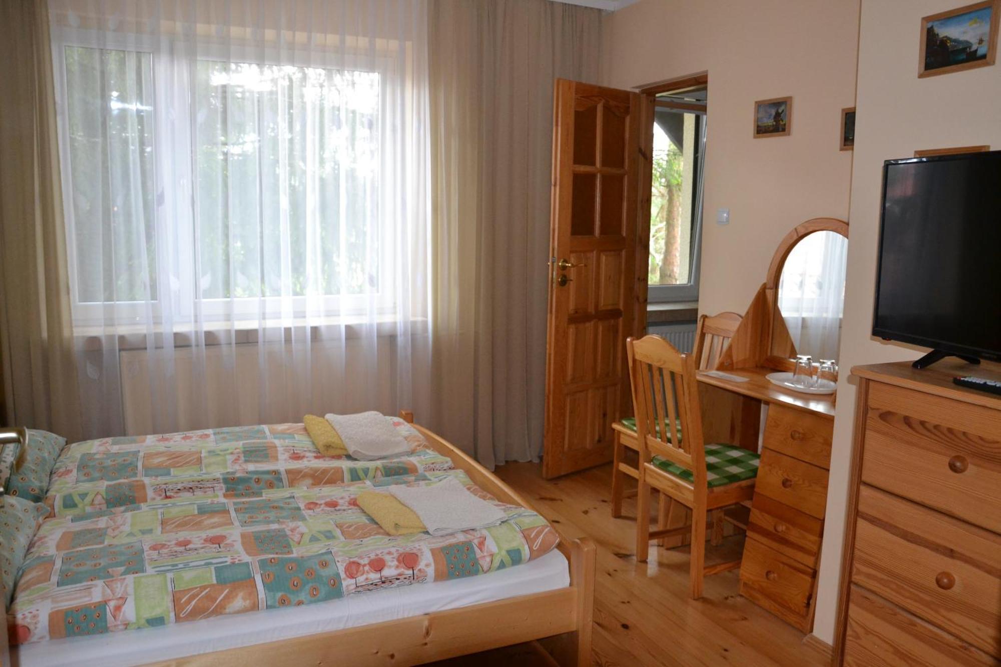 Gosciniec Yaga Bed & Breakfast Wilkasy Exterior photo